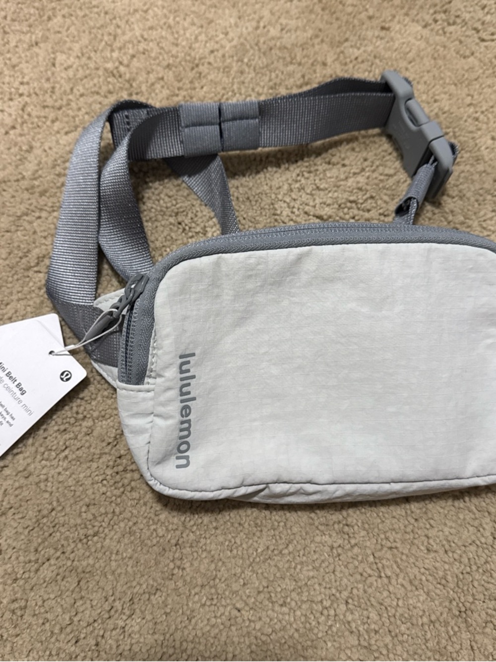lululemon athletica Light Gray Waist Pack - Men's Belt Bag